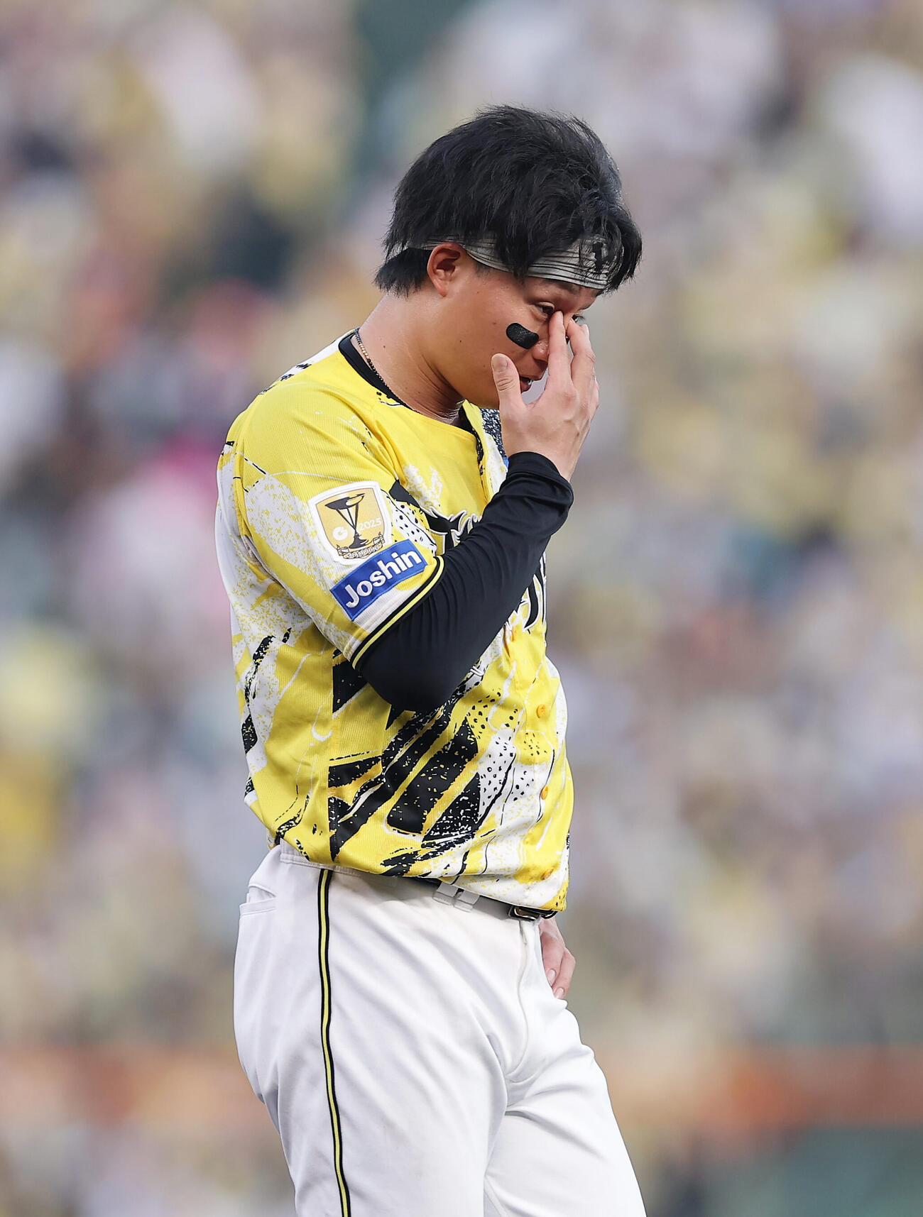 阪神対DeNA 3回裏阪神2死、中飛に倒れた森下翔太（撮影・前田充）