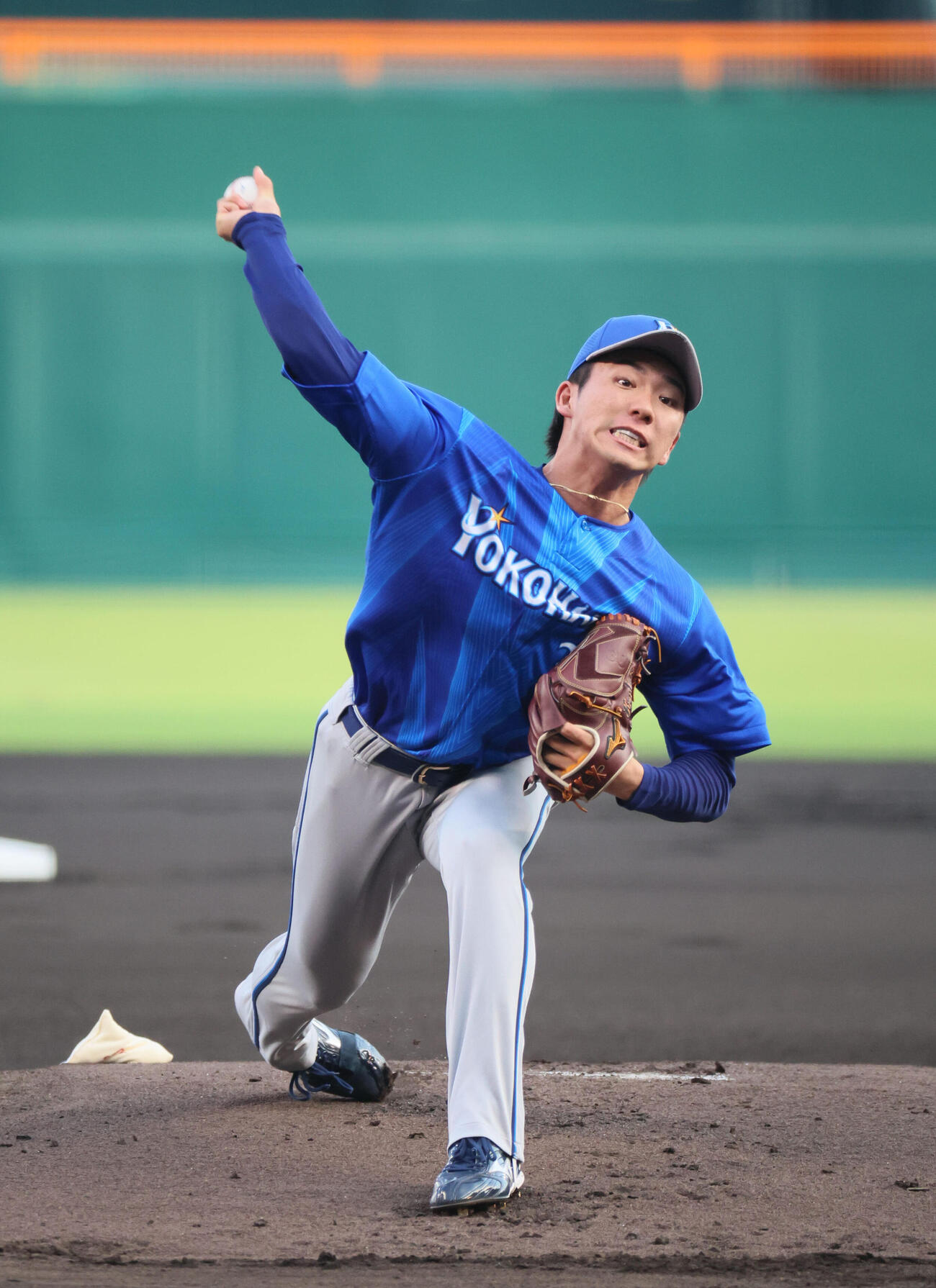 阪神対DeNA DeNA先発の篠木健太郎（撮影・宮崎幸一）