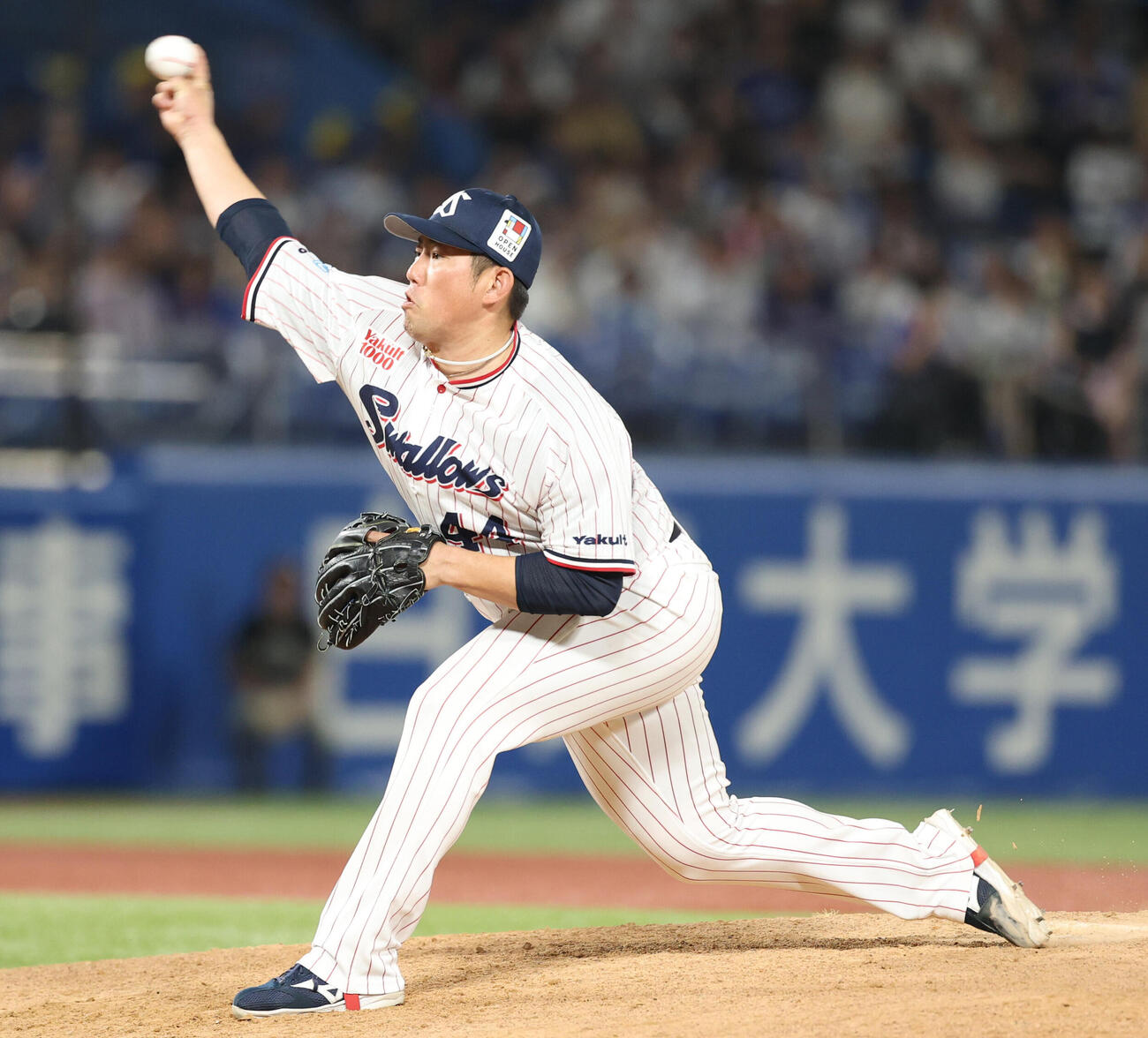 ヤクルト対中日　ヤクルト4番手で登板し力投する大西広樹（撮影・増田悦実）