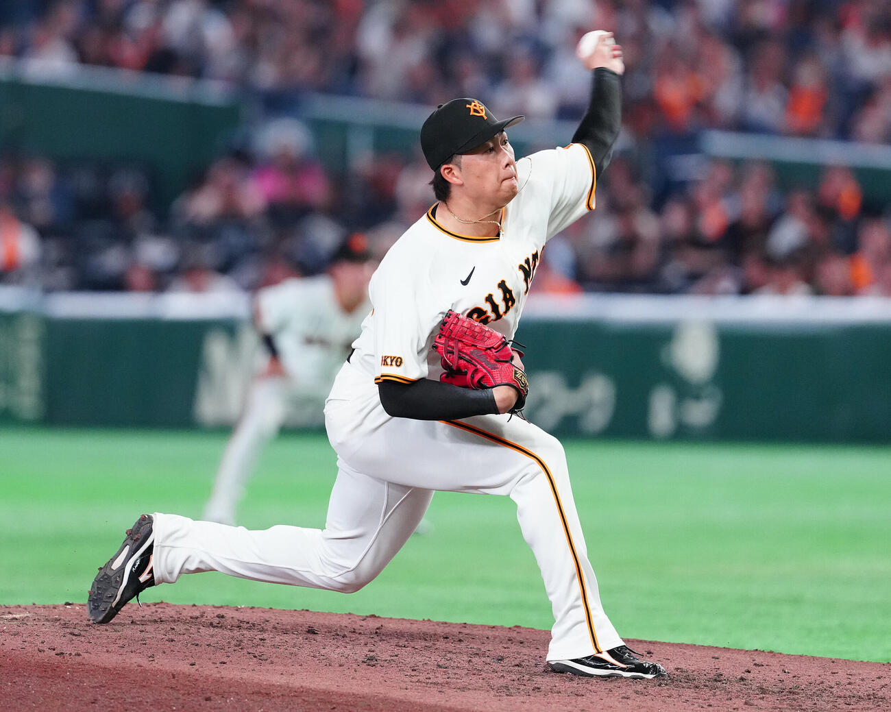 巨人対広島　7回表から3番手で登板した巨人代木大和（撮影・鈴木みどり）