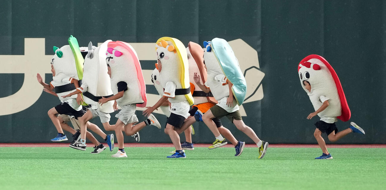 巨人対広島　すしレースを制したのは「芽ネギ」（撮影・たえ見朱実）