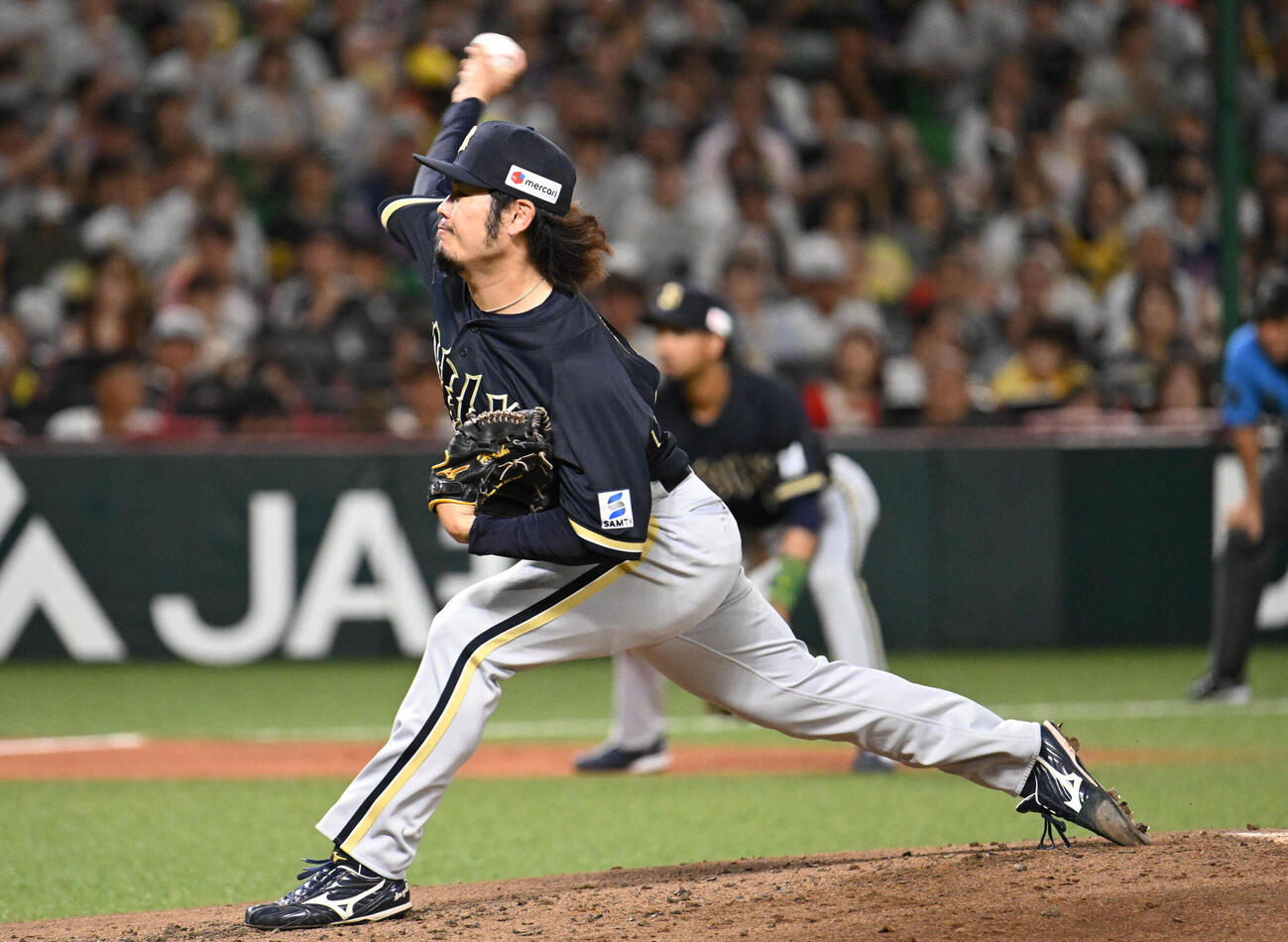 ソフトバンク対オリックス　オリックス2番手投手の博志（撮影・林敢治）
