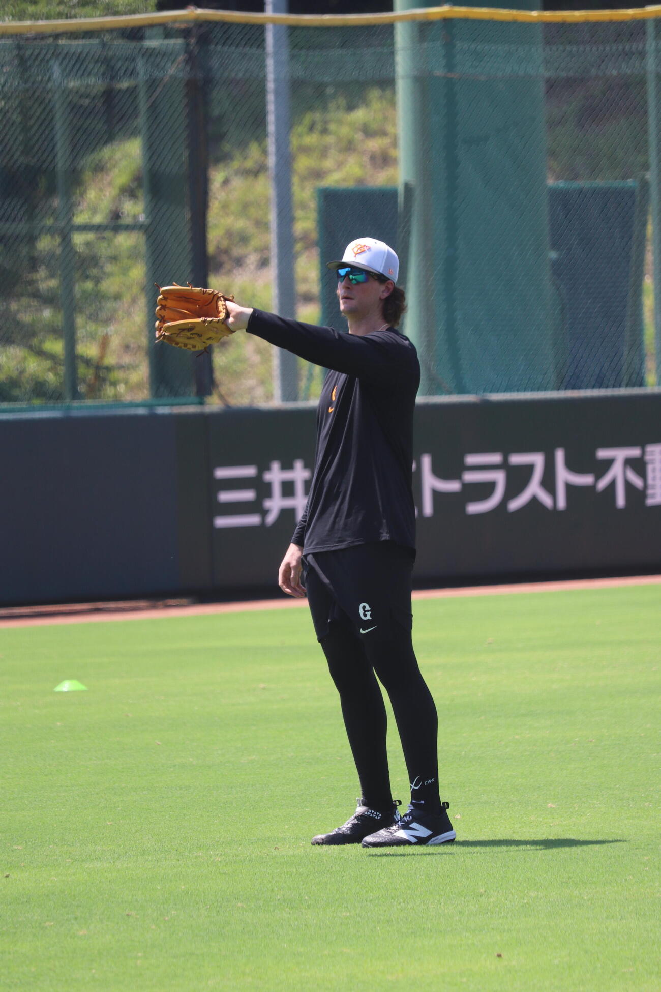 ジャイアンツ球場で調整する巨人フォレスト・ウィットリー