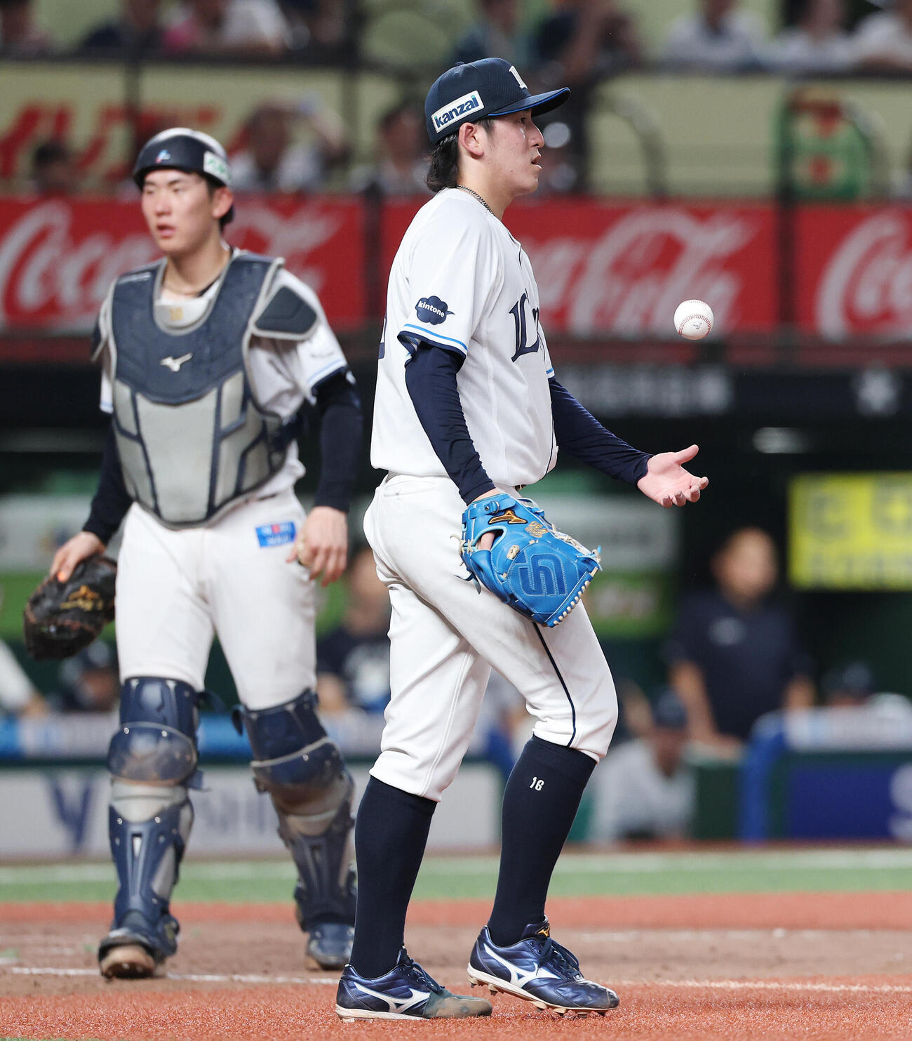 西武対日本ハム　4回表日本ハム2死二、三塁、細川凌平に2点適時打を許した隅田知一郎（撮影・宮地輝）
