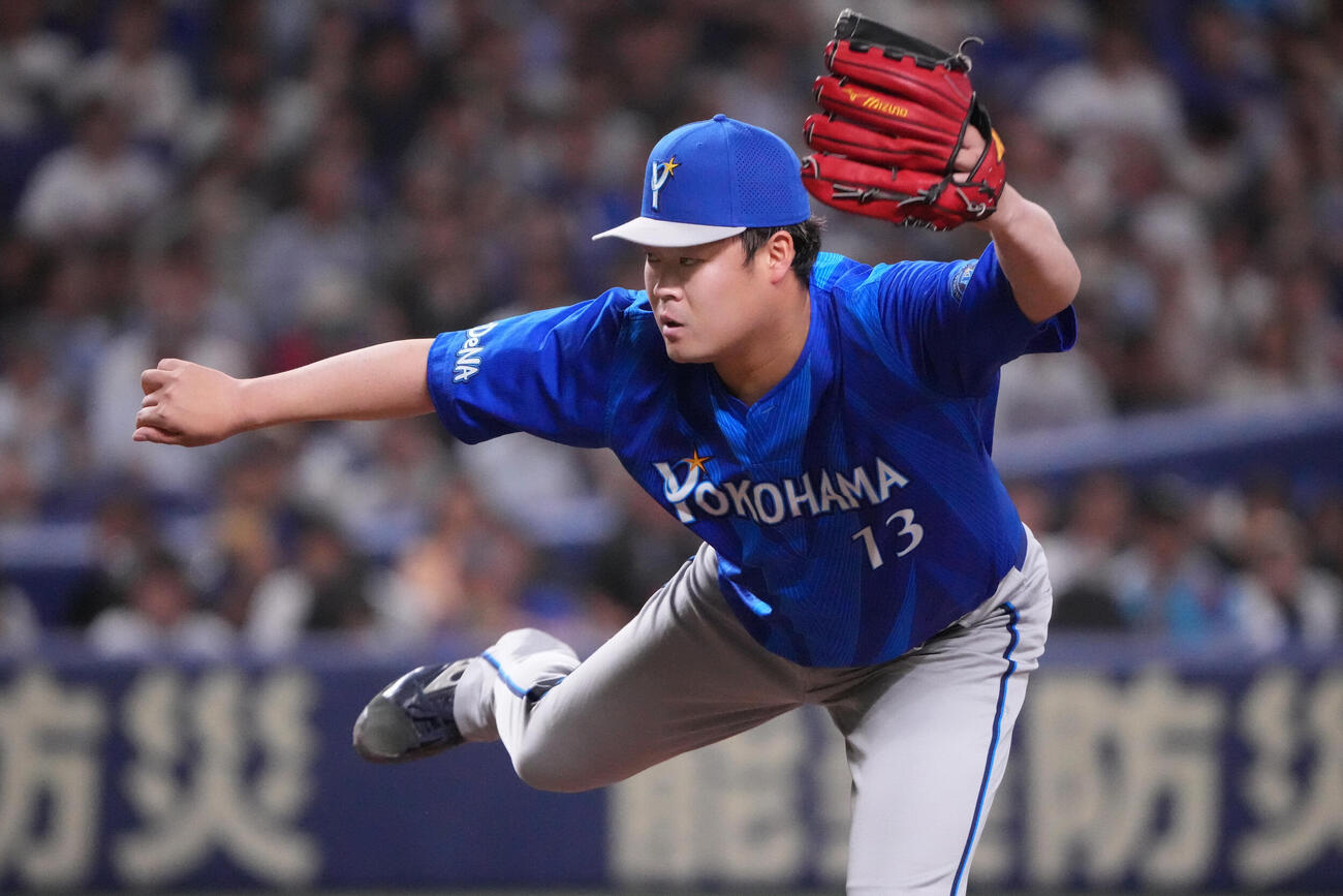 中日対DeNA 9回裏、DeNA4番手で登板する伊勢大夢（撮影・森本幸一）