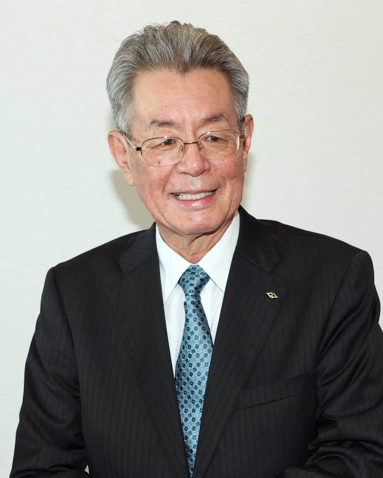 阪神　秦雅夫オーナー　顔