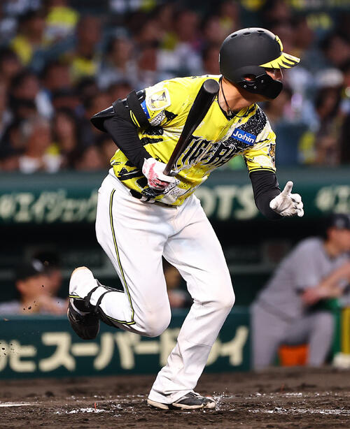 阪神】元山飛優が移籍後初3安打！伝統の一戦に「日本で一番盛り上がる