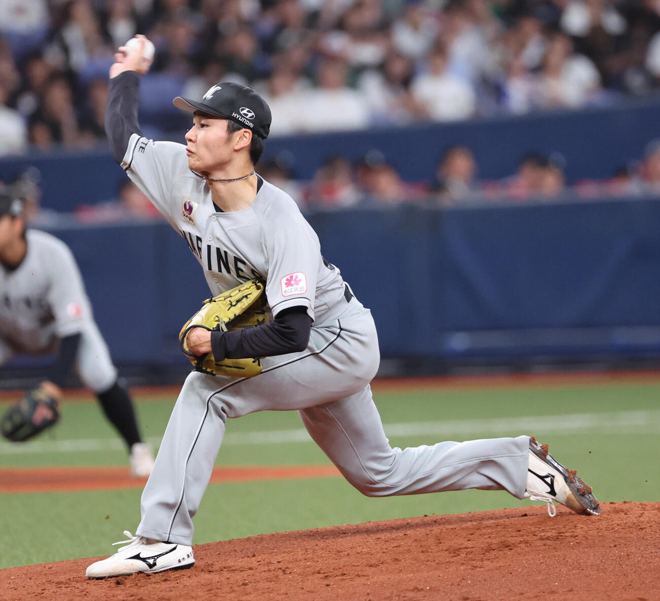 オリックス対ロッテ　力投するロッテ先発広池康志郎（撮影・西尾就之）