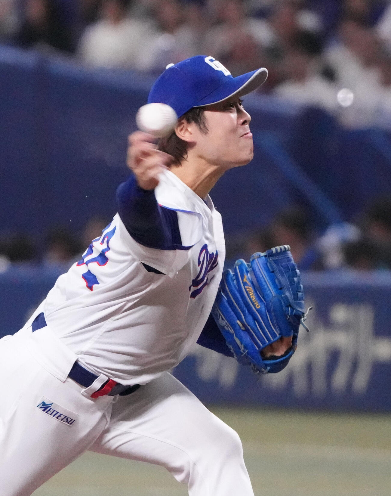 中日対DeNA 8回表、中日4番手で登板する伊藤茉央（撮影・森本幸一）