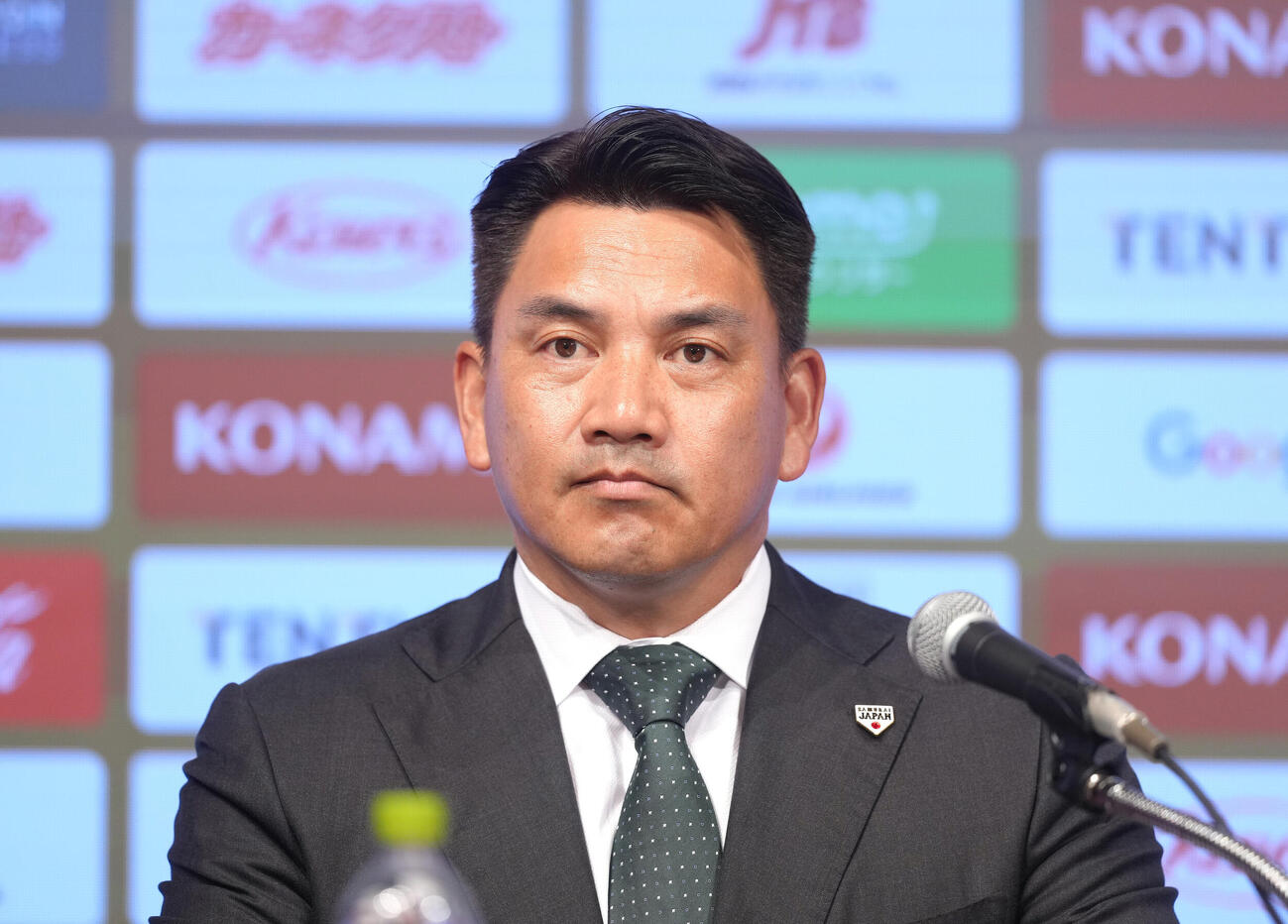 就任会見に臨む侍ジャパン井口資仁監督（撮影・足立雅史）