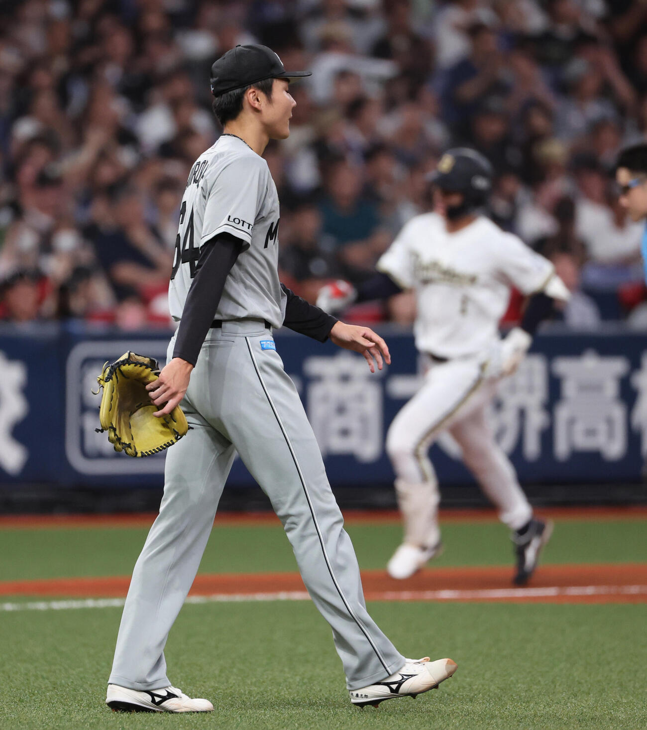 オリックス対ロッテ　1回裏オリックス1死一塁、広池康志郎は太田椋に本塁打を許す（撮影・西尾就之）