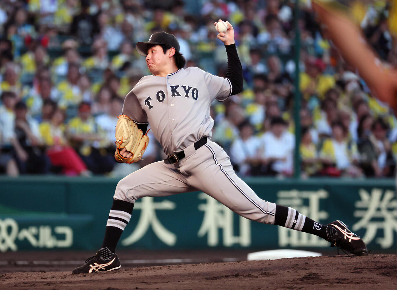 阪神対巨人　巨人先発の竹丸和幸（撮影・宮崎幸一）