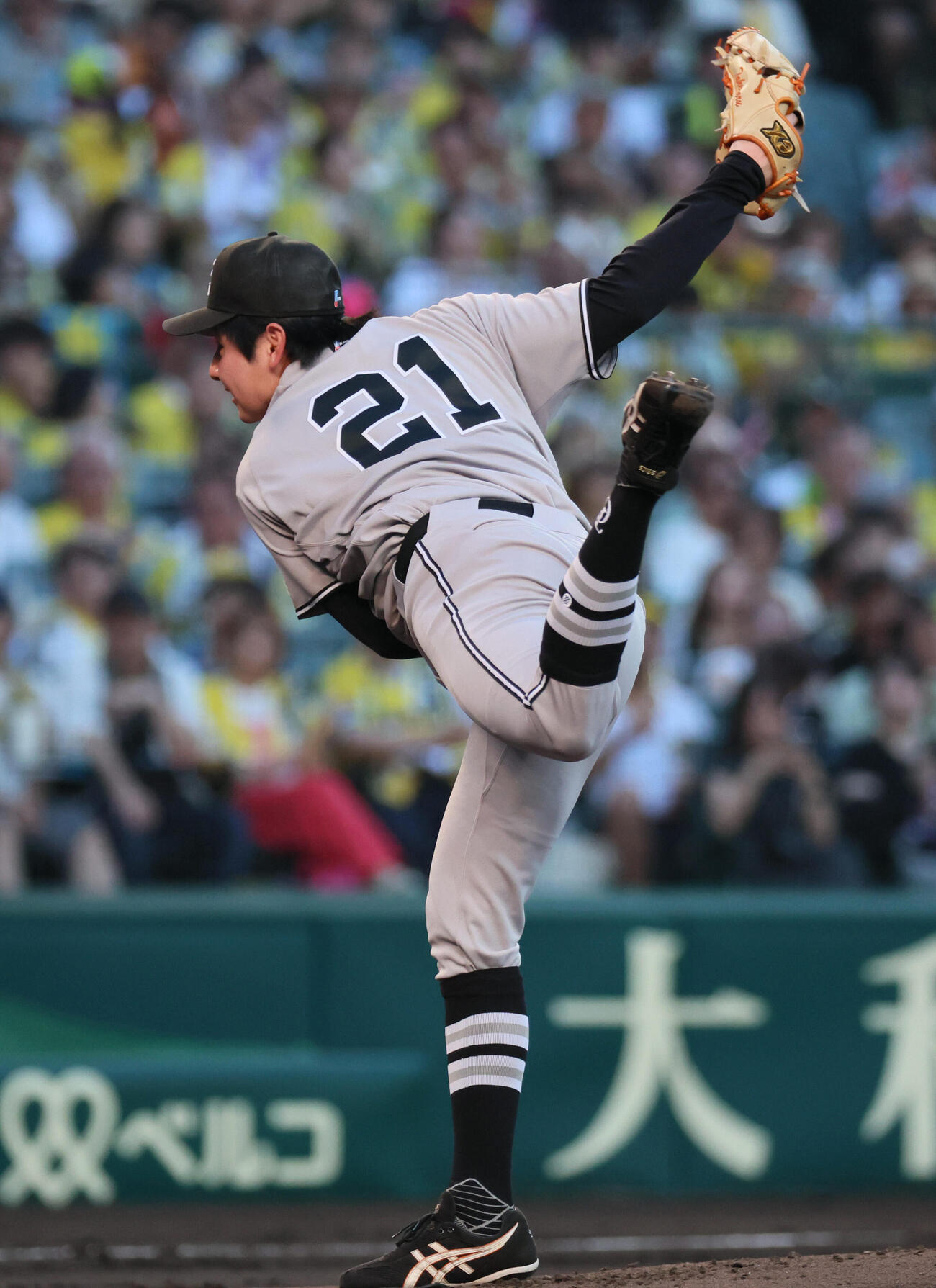 阪神対巨人　巨人先発の竹丸和幸（撮影・宮崎幸一）