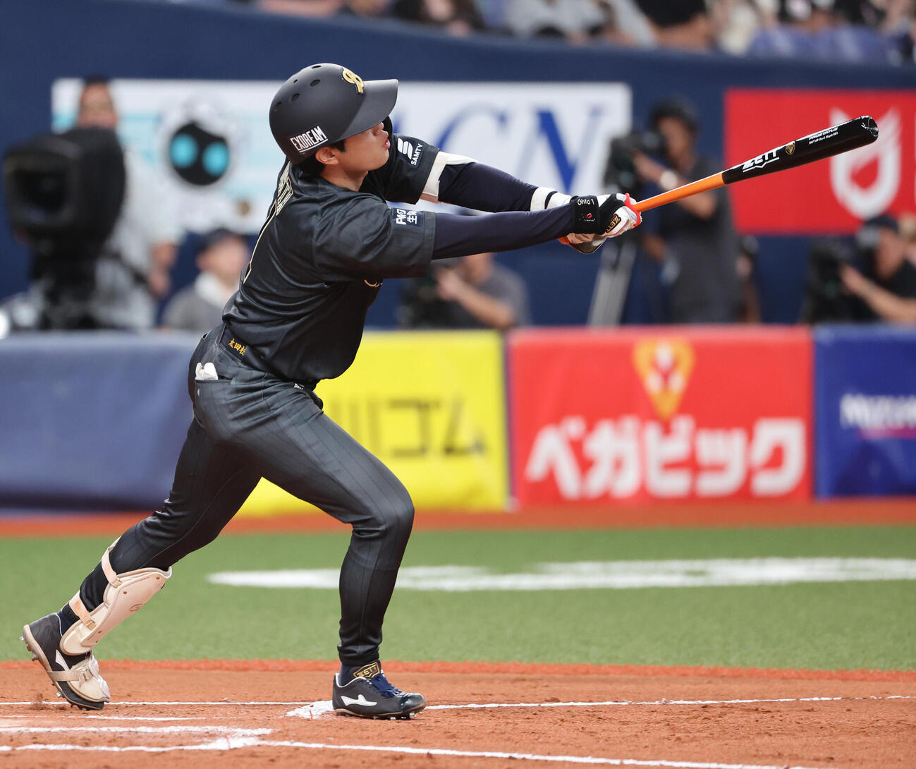 オリックス対ロッテ　6回裏オリックス1死、太田椋は本塁打を放つ（撮影・西尾就之）
