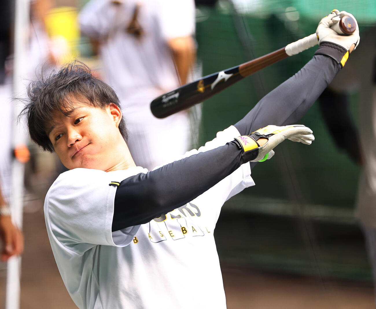 阪神対巨人　打撃練習をする森下翔太（撮影・上田博志）