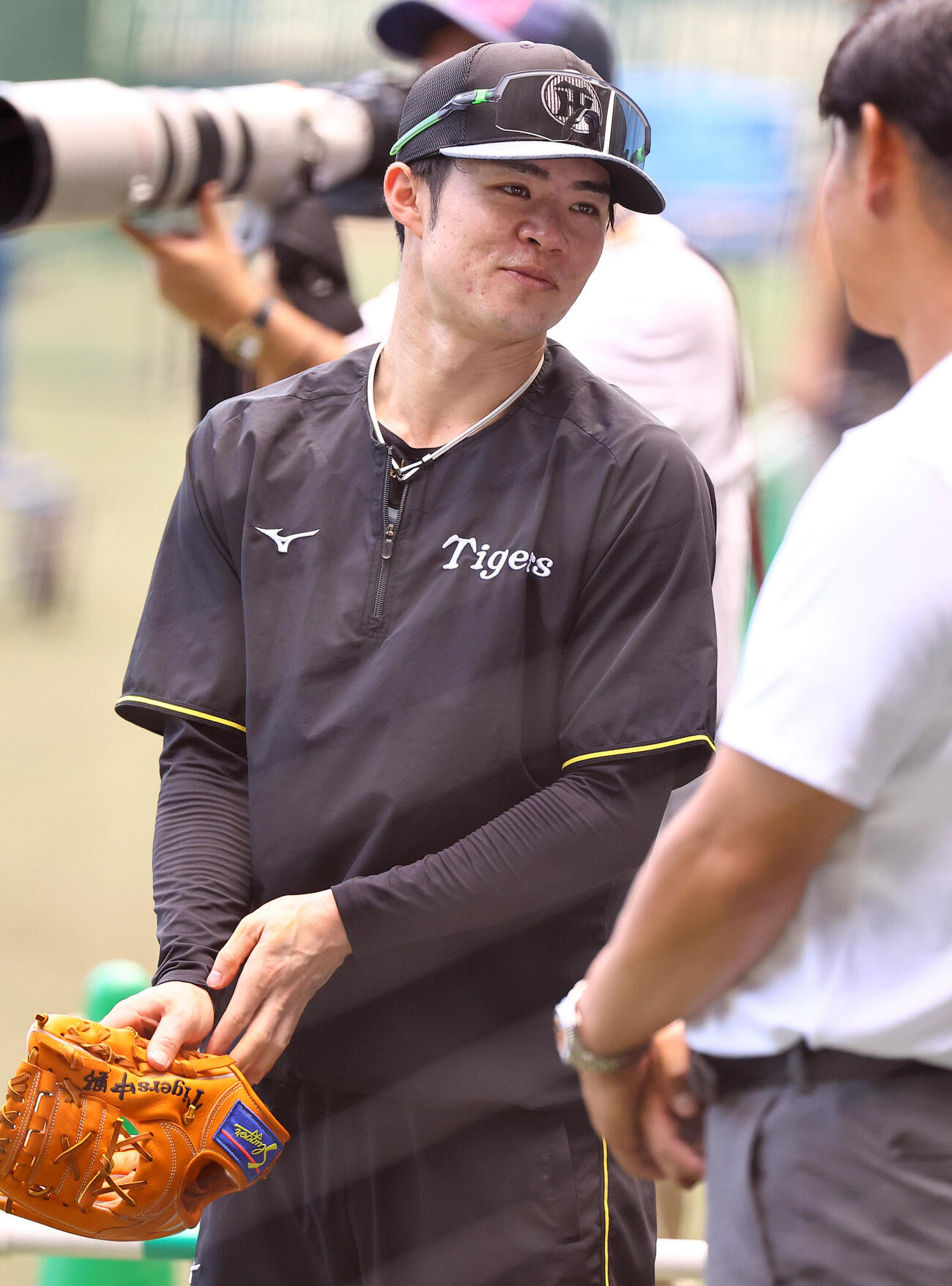 阪神対巨人　笑顔を見せる中野拓夢（撮影・上田博志）