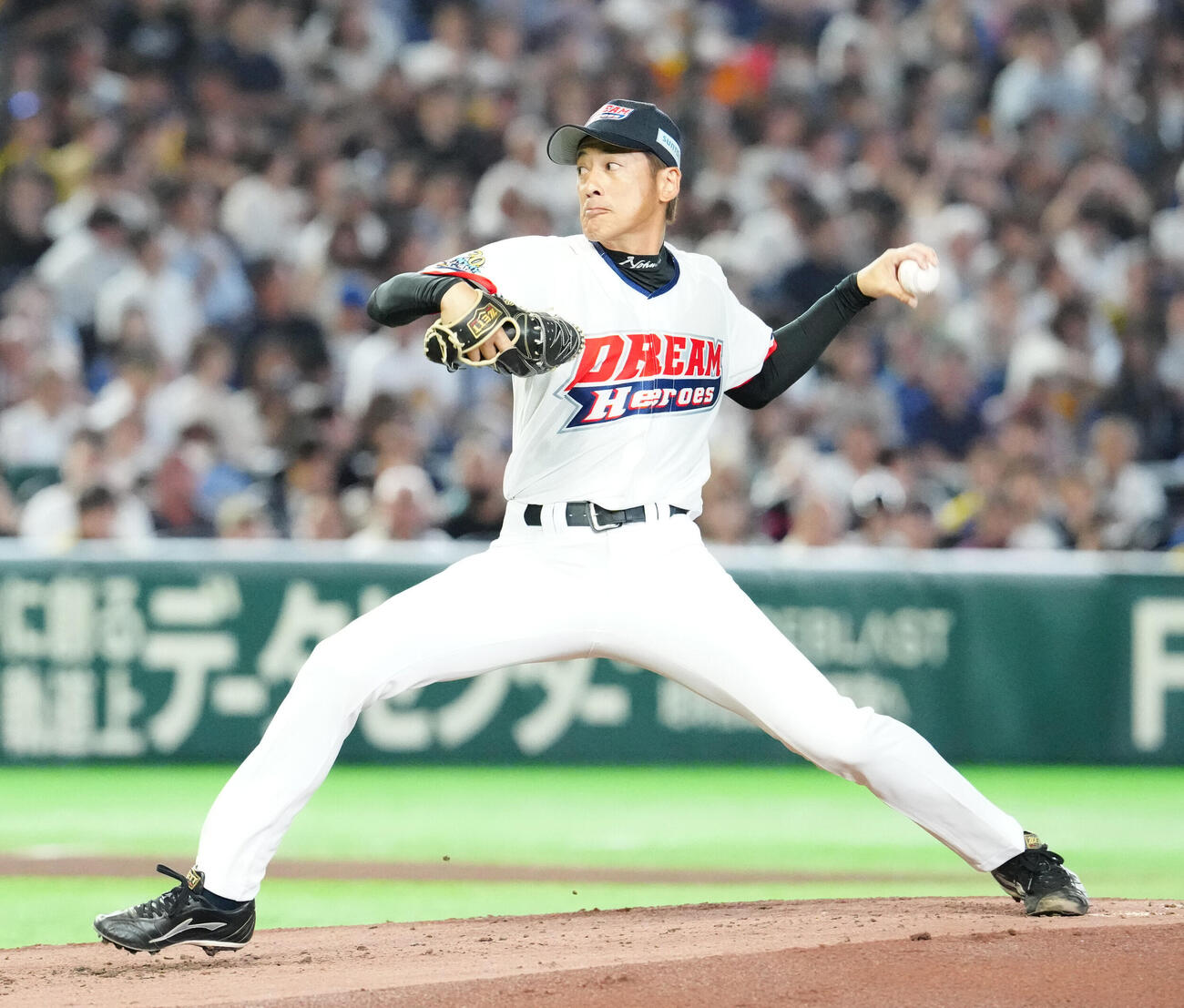 ドリーム・ヒーローズ先発の能見篤史氏（撮影・江口和貴）