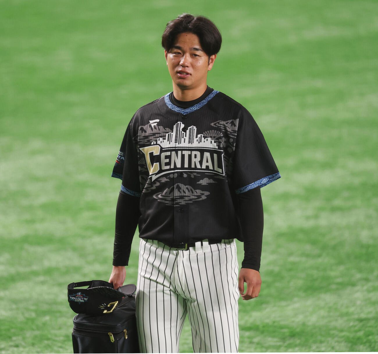 全セ対全パ　試合前練習に臨む阪神高橋遥人（撮影・宮地輝）