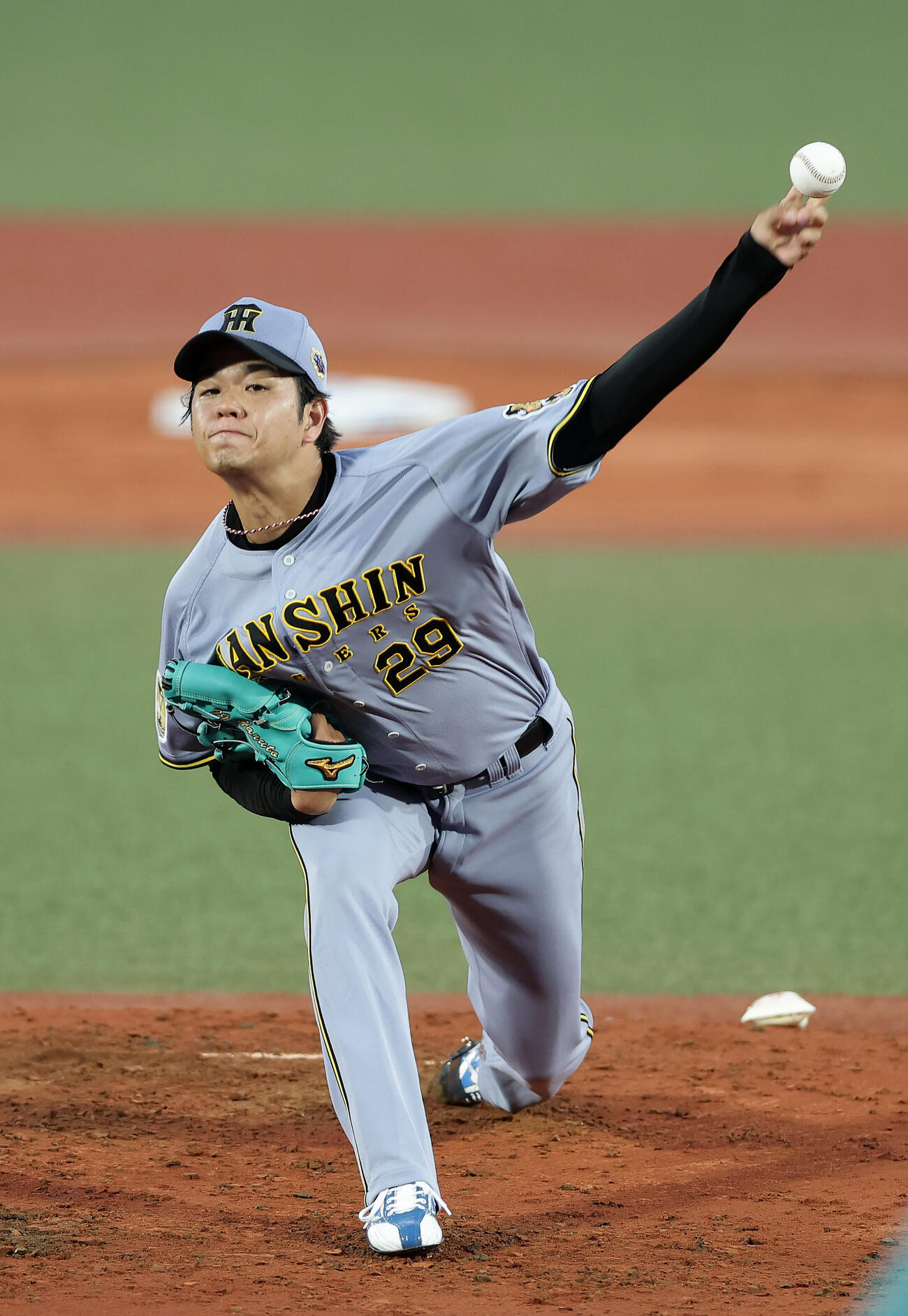 全パ対全セ　力投する全セ先発の高橋遥人（撮影・前田充）