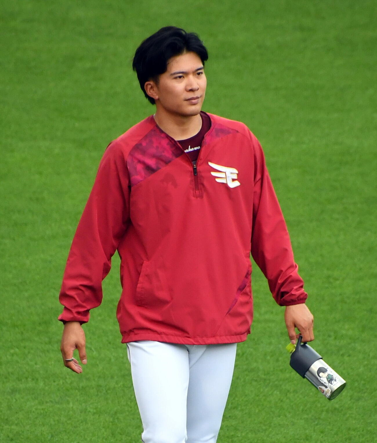 全体練習に参加した楽天早川隆久