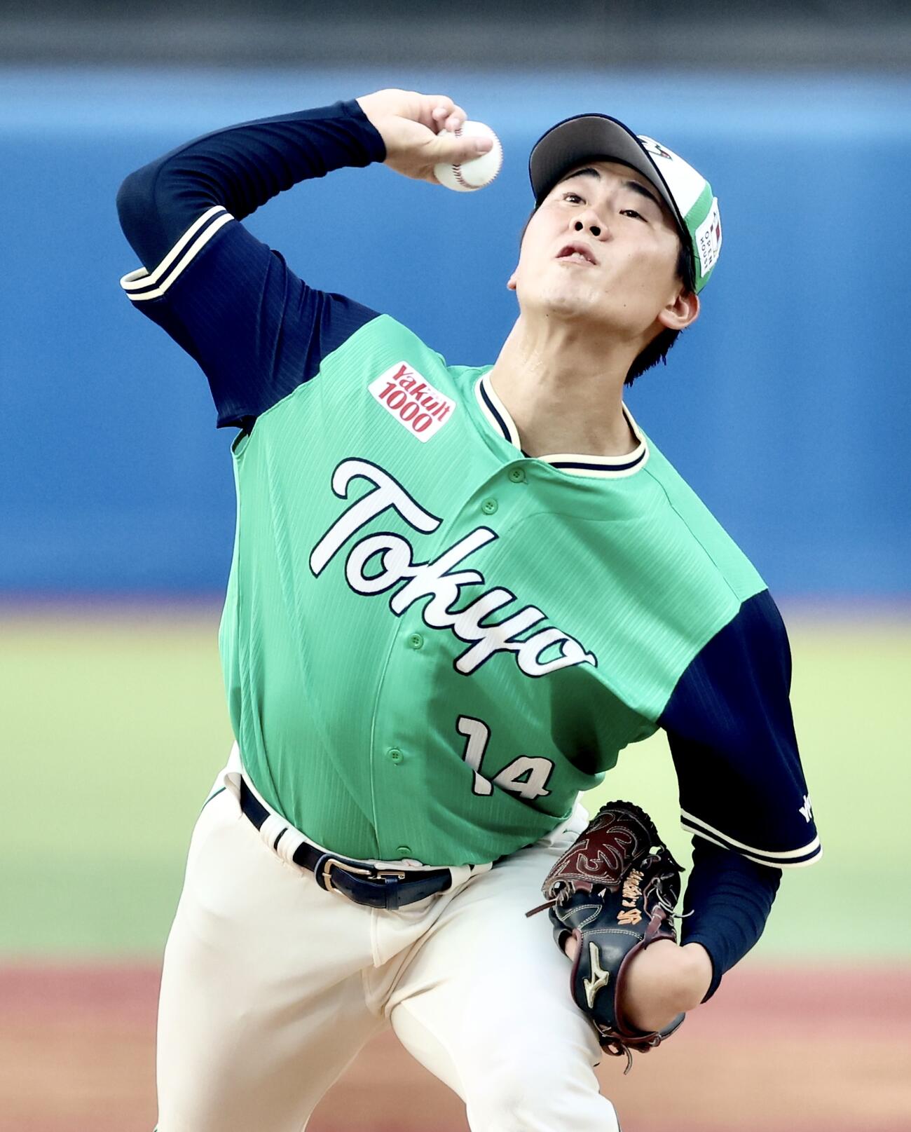 先発するヤクルト西舘昂汰（2026年7月撮影）