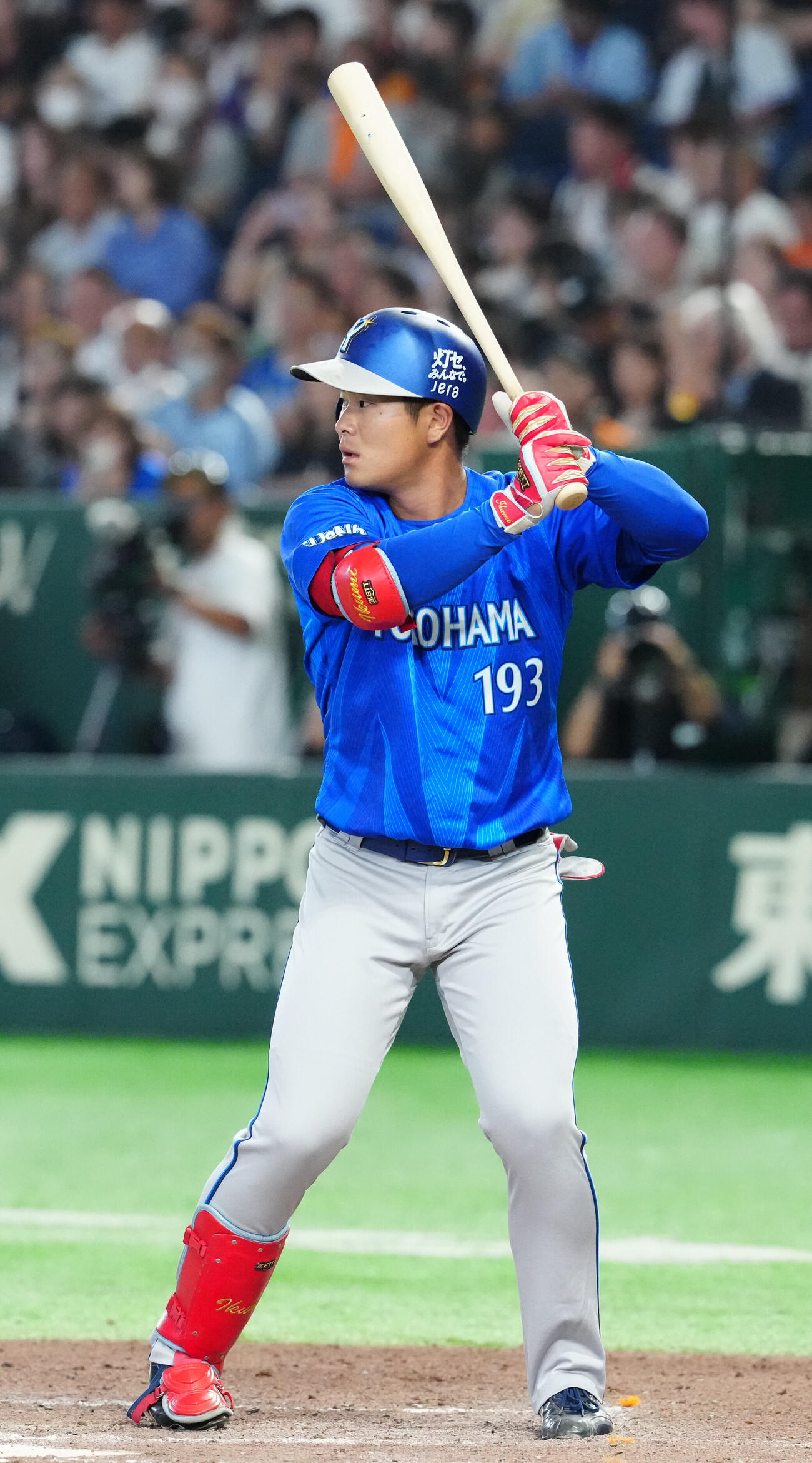 巨人対DeNA 6回表、打席に立つDeNA高見沢郁魅（撮影・江口和貴）