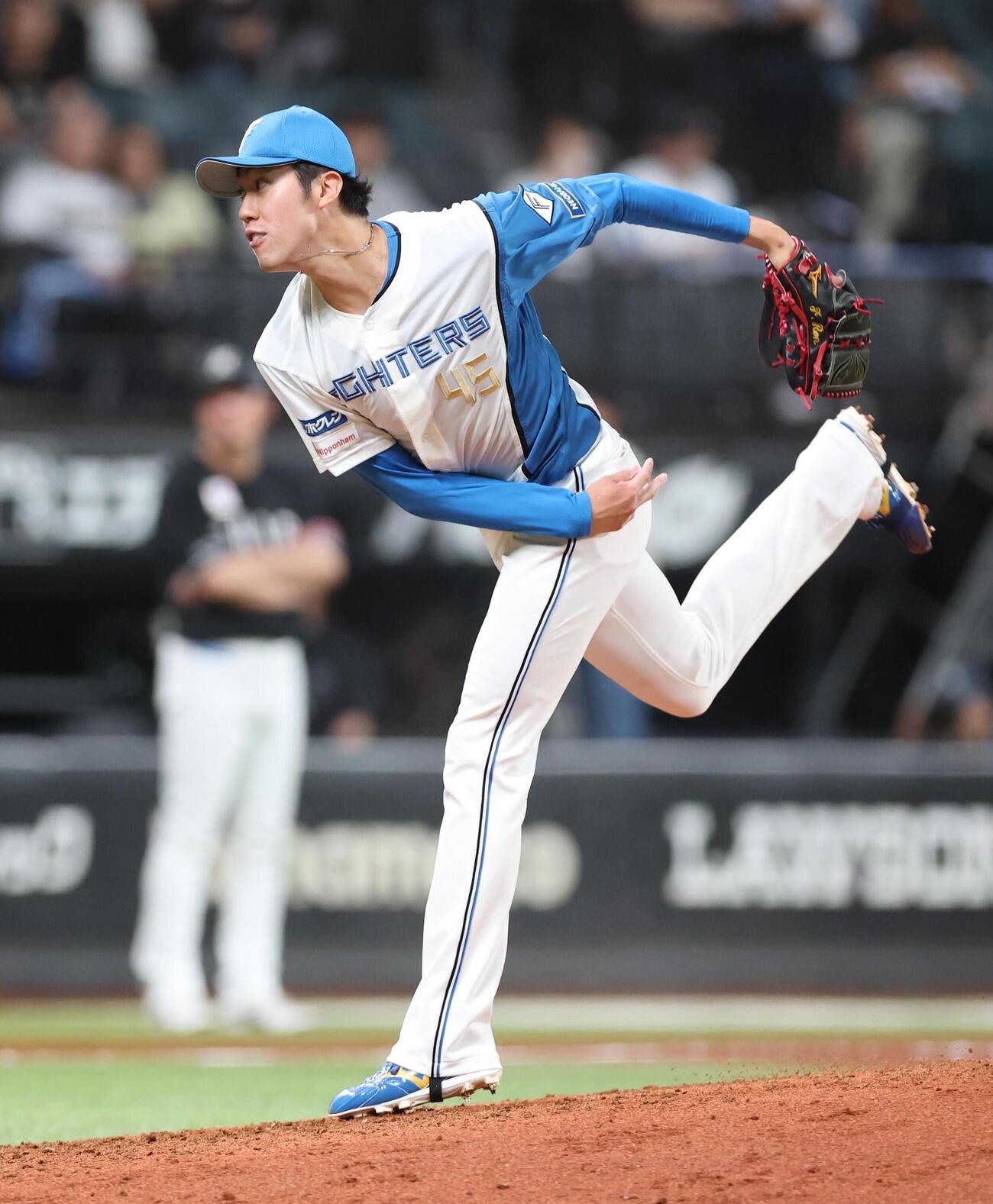 日本ハム対ロッテ　7回に登板の福島蓮（撮影・黒川智章）