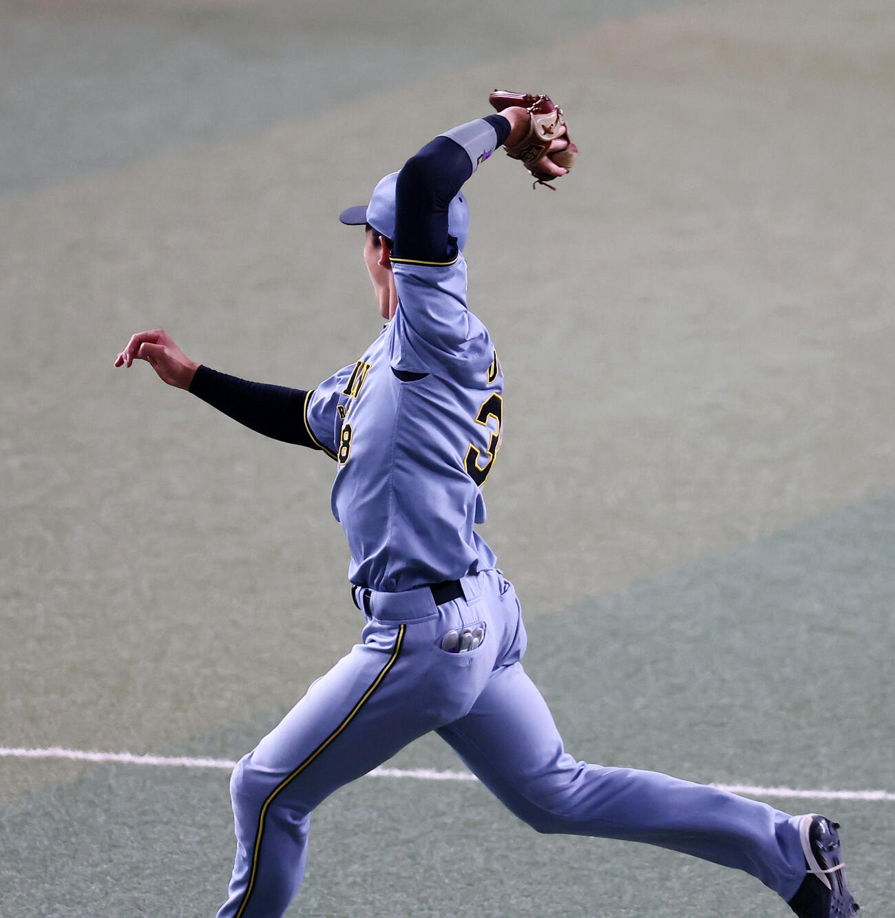 2026年7月16日、中日戦の9回裏中日無死、小幡竜平はジェイソン・ボスラーの遊直を好捕（撮影・加藤哉）