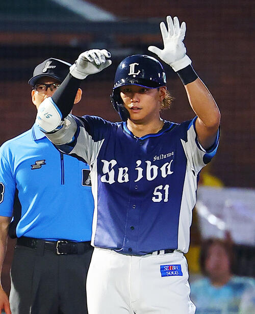 西武】西川愛也が左ひざ靱帯損傷で全治未定 巨人から移籍の若林楽人が1