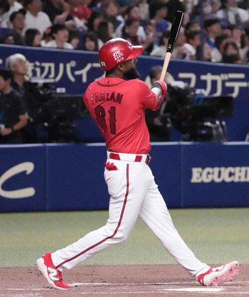 【広島】ファビアンが８月初打席で安打　７月は月間８本塁打で打線けん引