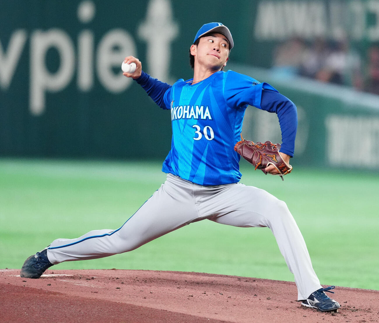 巨人対DeNA DeNA先発の篠木健太郎（撮影・江口和貴）
