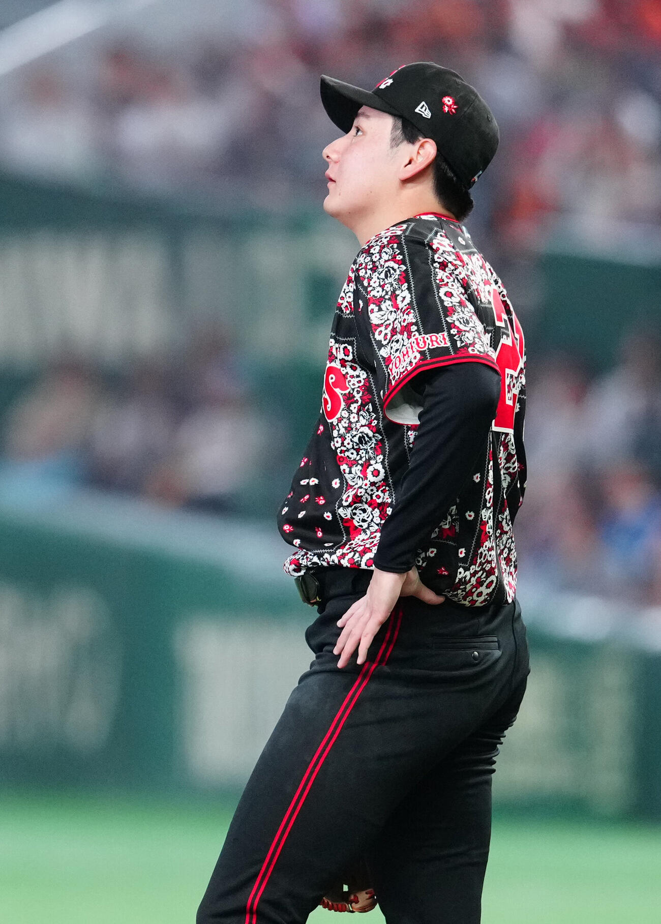 巨人対DeNA 2回表DeNA1死満塁、宮下朝陽に満塁本塁打を浴びる竹丸和幸（撮影・江口和貴）