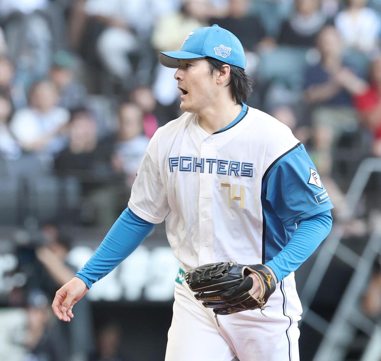 日本ハム対ロッテ　5回表、無失点に抑える有原航平（撮影・黒川智章）