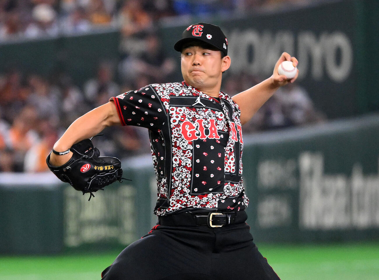 巨人対DeNA　巨人先発の小笠原慎之介（撮影・滝沢徹郎）