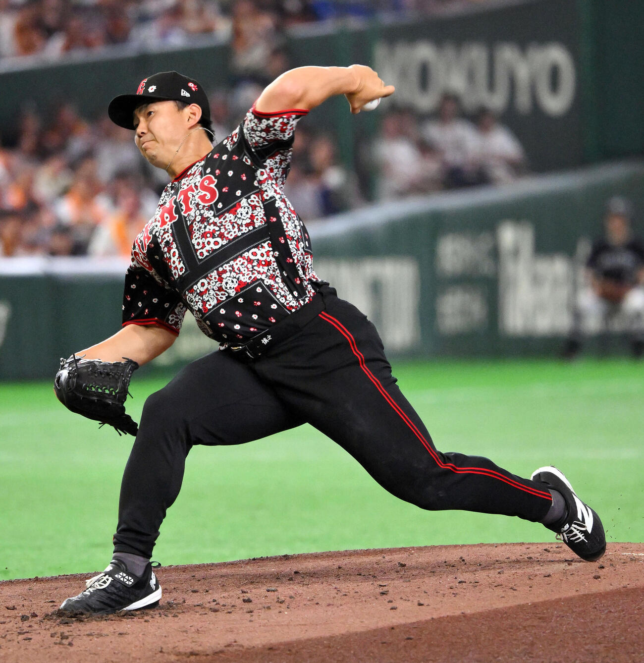 巨人対DeNA　巨人先発の小笠原慎之介（撮影・滝沢徹郎）