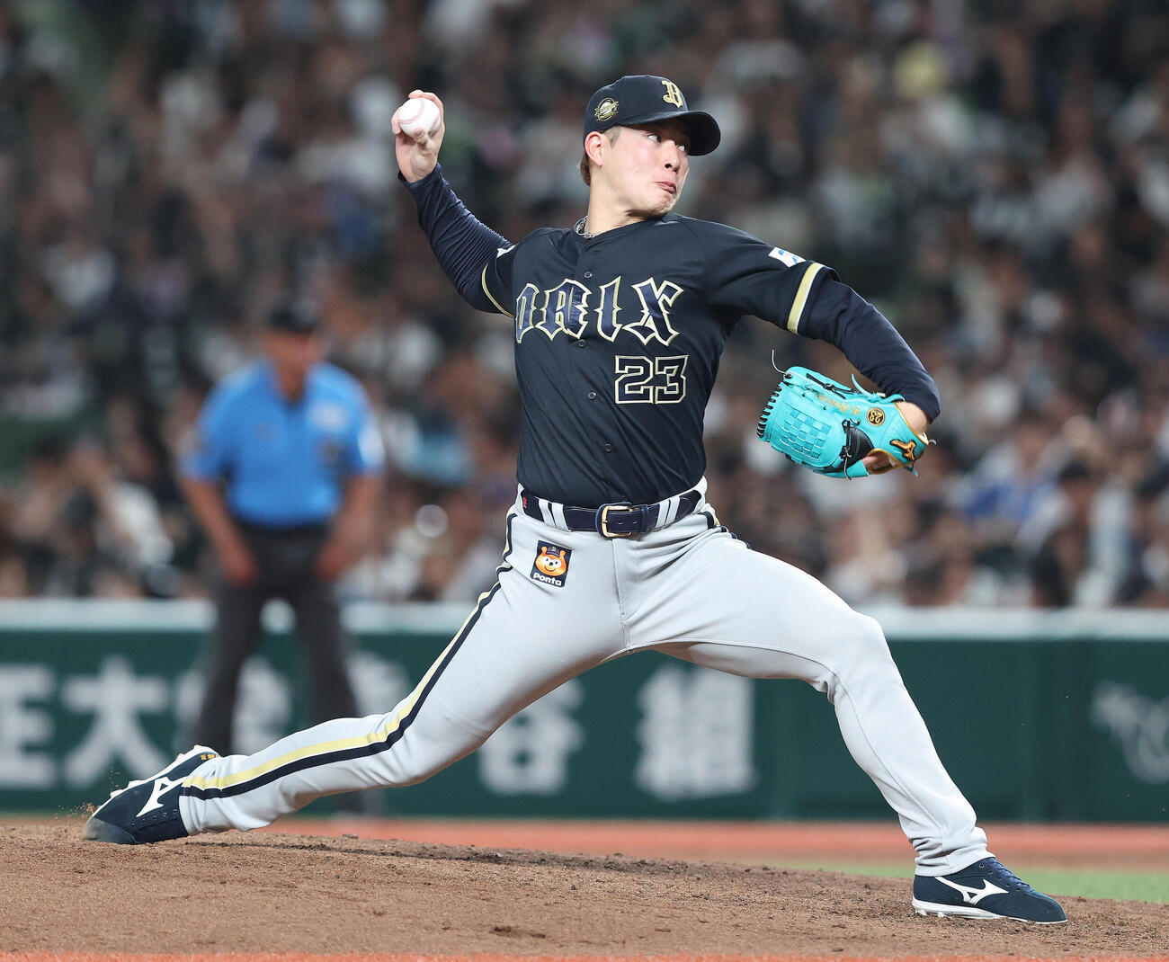 西武対オリックス　7回裏、力投する吉田輝星（撮影・河田真司）