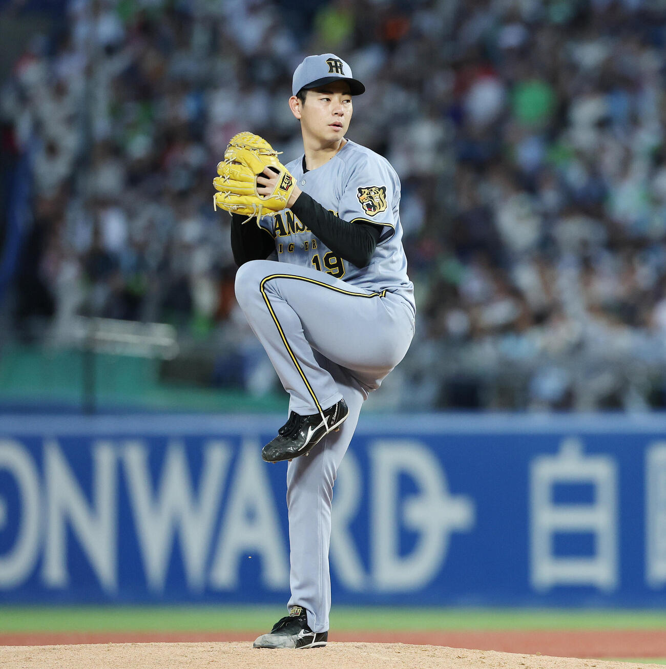 ヤクルト対阪神　阪神先発の下村海翔（撮影・宮地輝）