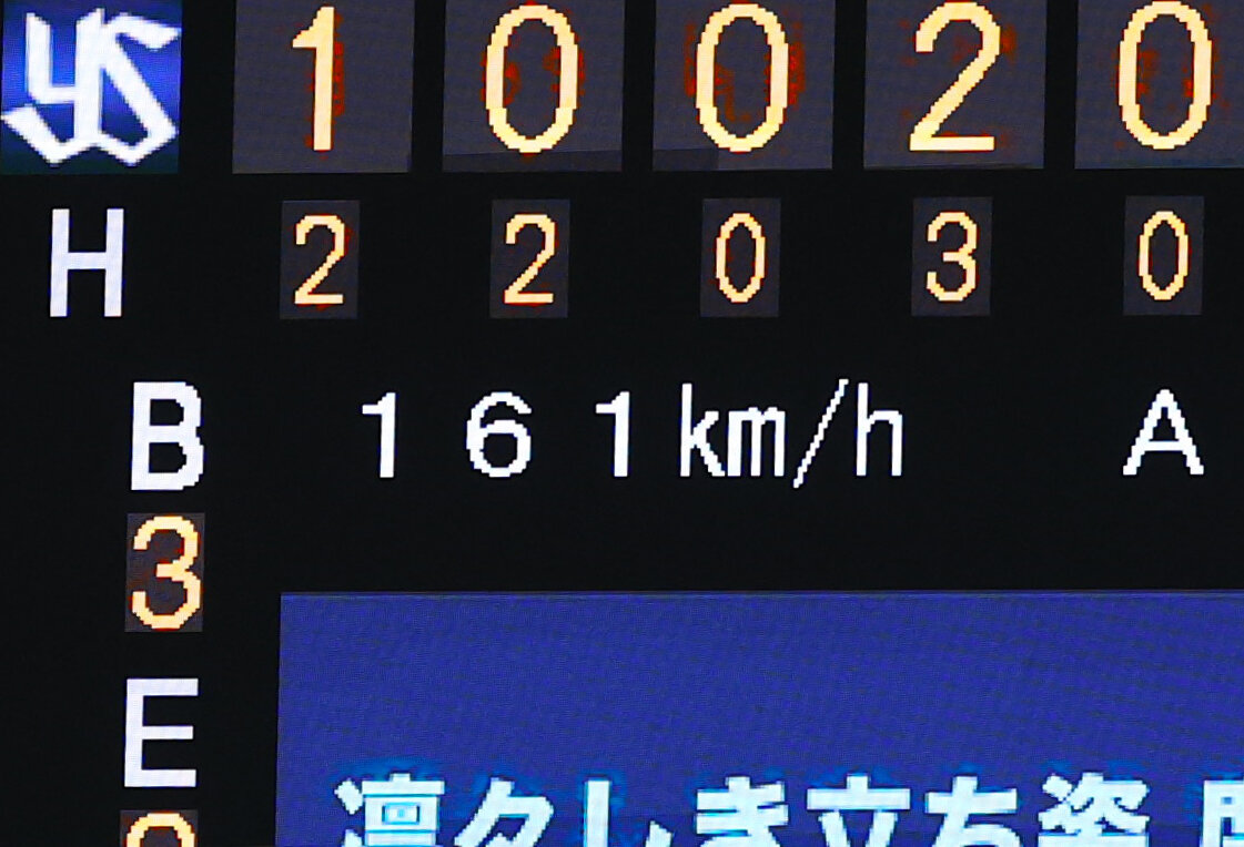 ヤクルト対阪神　阪神木下里都の球速は161キロを記録（撮影・増田悦実）