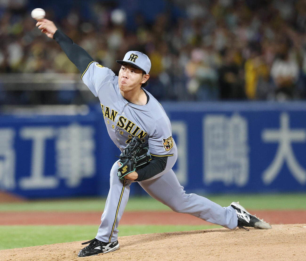 ヤクルト対阪神　阪神5番手で登板し力投する工藤泰成（撮影・増田悦実）