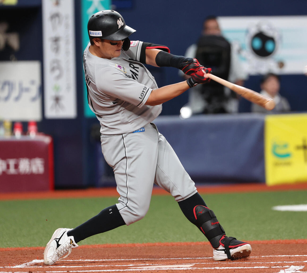 ロッテ山口航輝（2026年7月撮影）