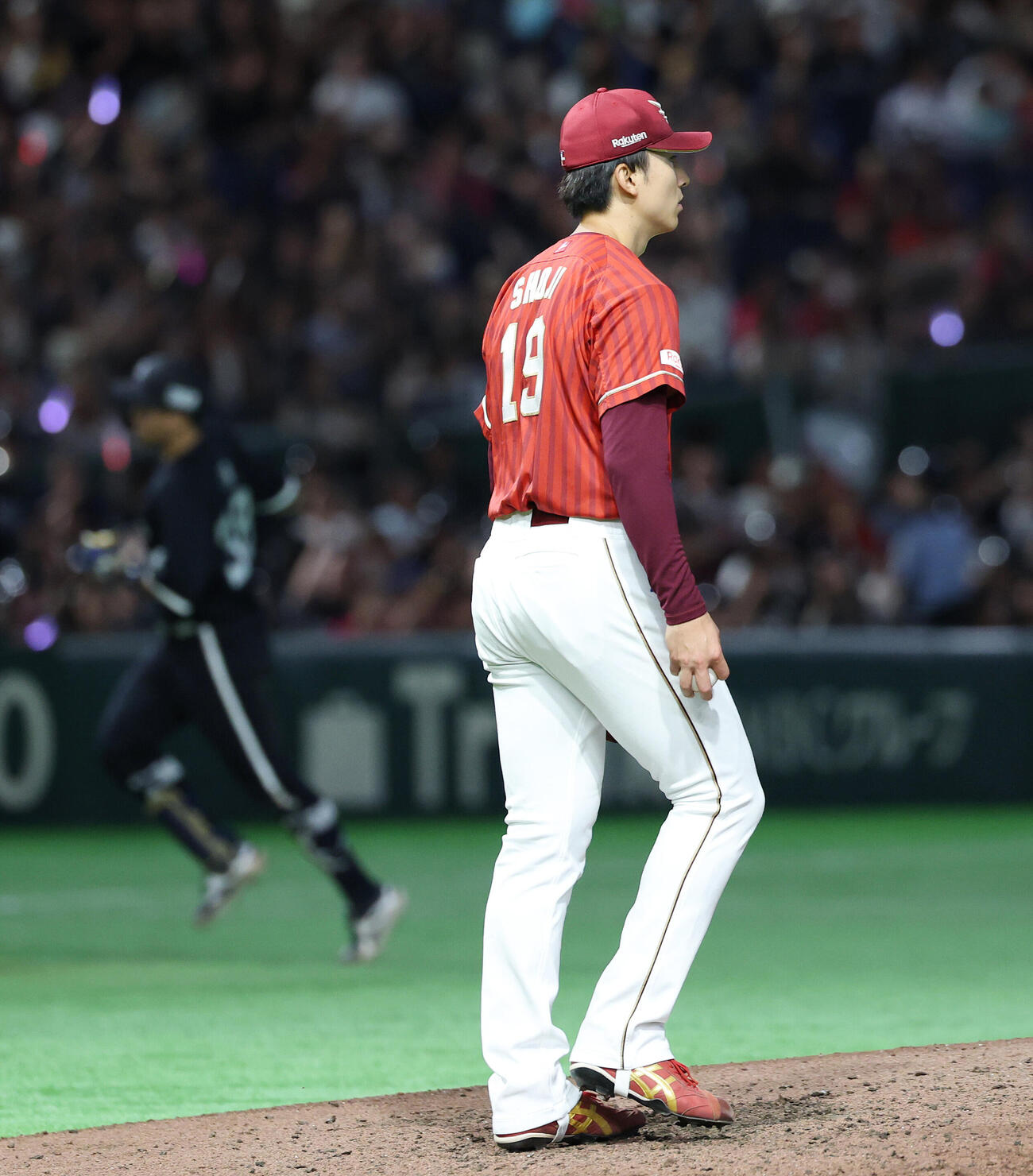 オリックス対楽天　6回裏オリックス1死、来田涼斗に本塁打を浴びる荘司康誠（撮影・宮地輝）