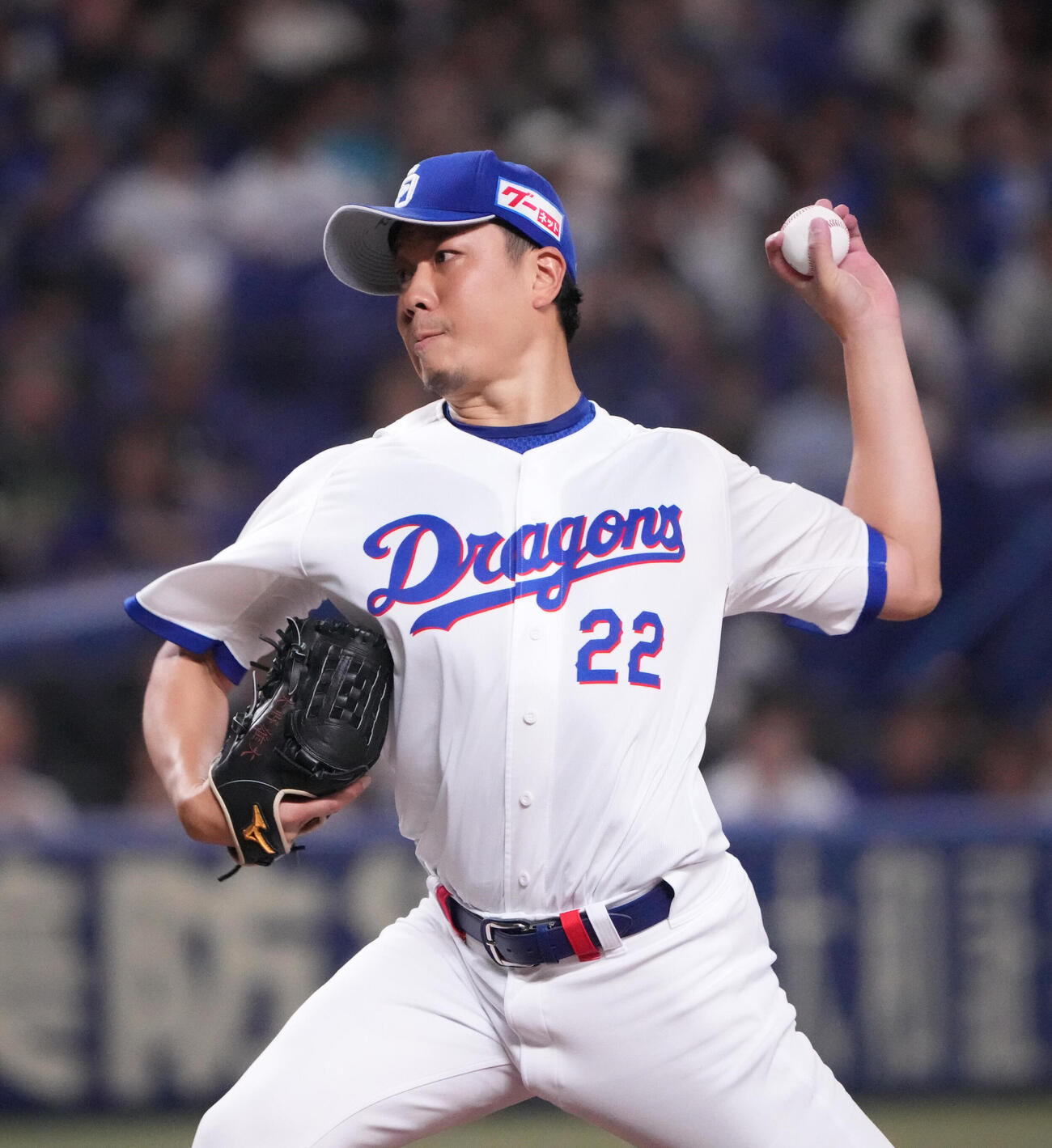 中日対ヤクルト　1回表、登板する中日先発の大野雄大（撮影・森本幸一）