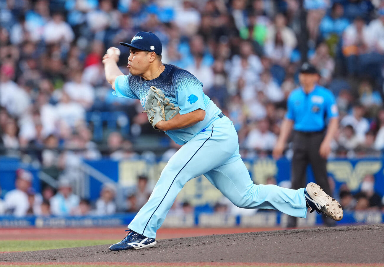 ロッテ対西武　先発し力投する西武平良海馬（撮影・鈴木みどり）