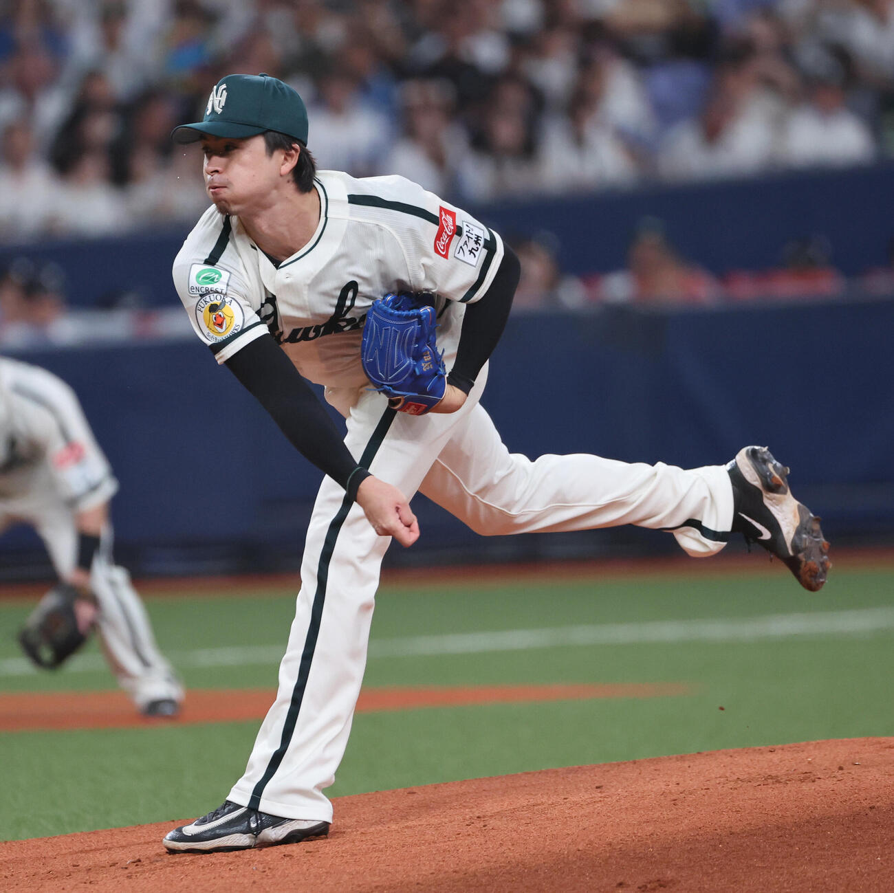 ソフトバンク対日本ハム　力投するソフトバンク先発の上沢直之（撮影・西尾就之）