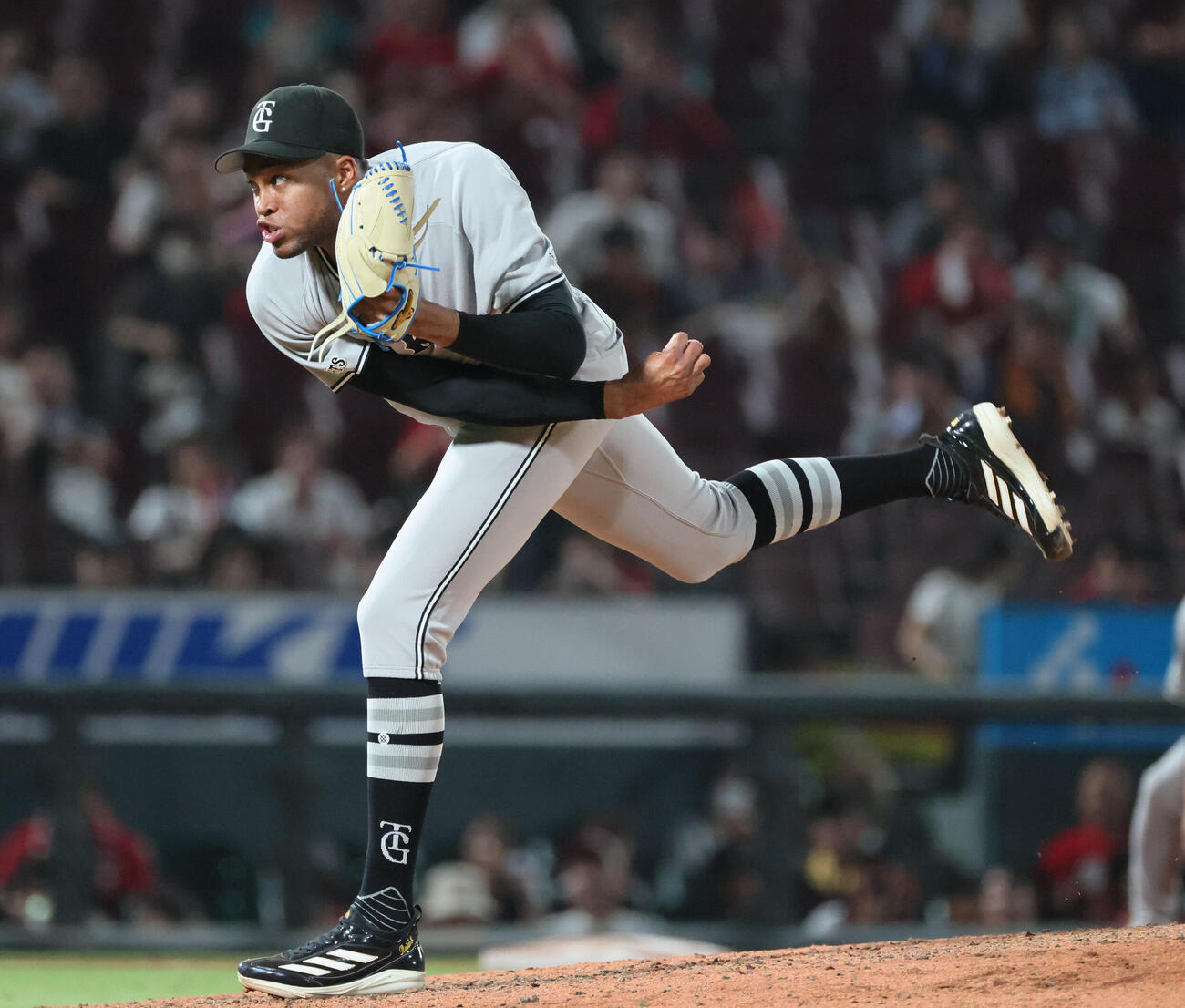広島対巨人　12回裏広島、巨人8番手のライデル・・マルティネス（撮影・加藤孝規）
