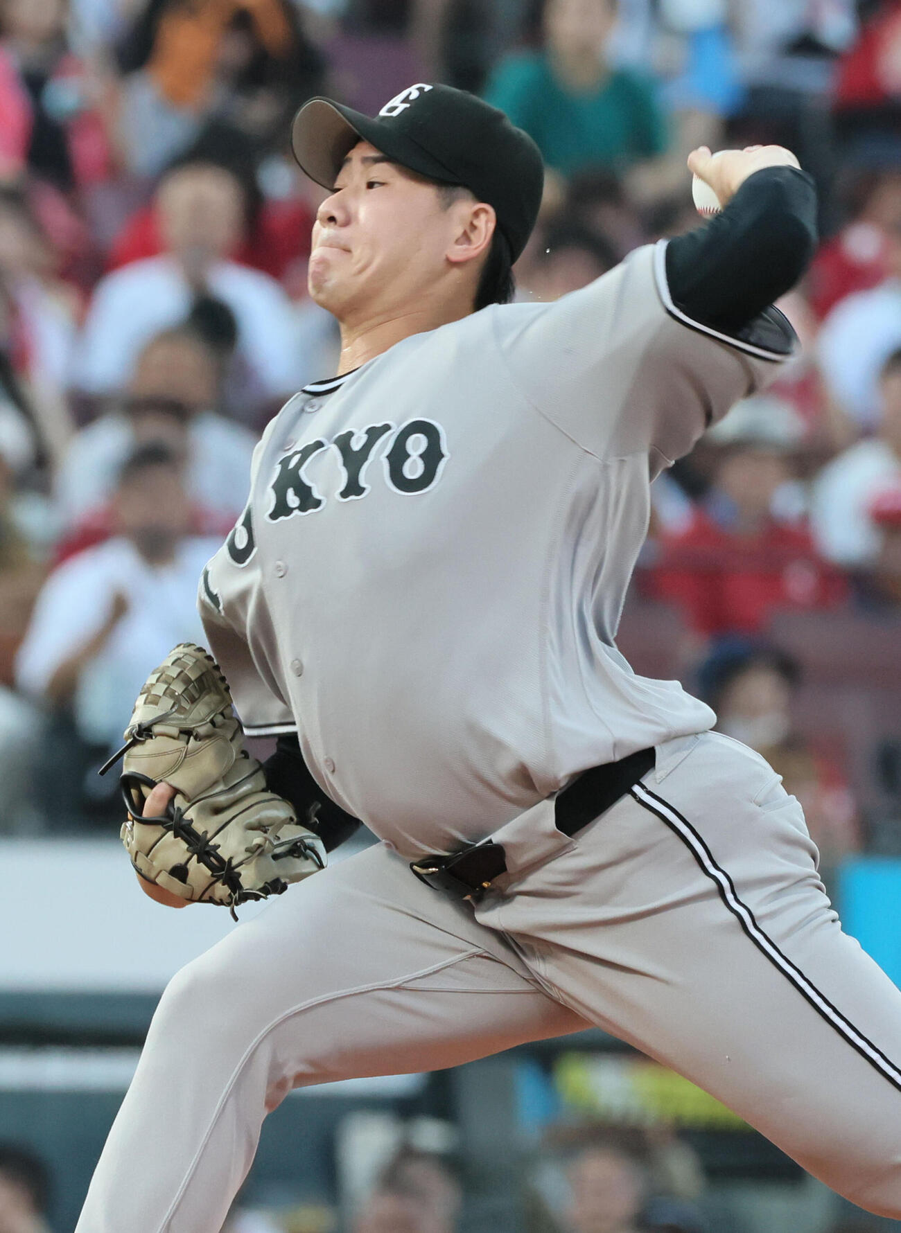 広島対巨人　巨人先発の井上温大（撮影・加藤孝規）