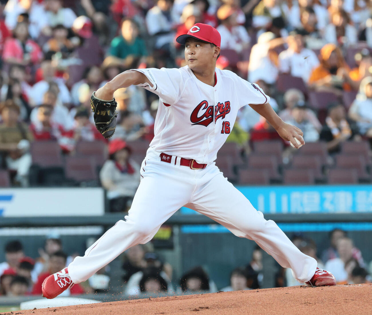 広島対巨人　広島先発の森翔平（撮影・加藤孝規）