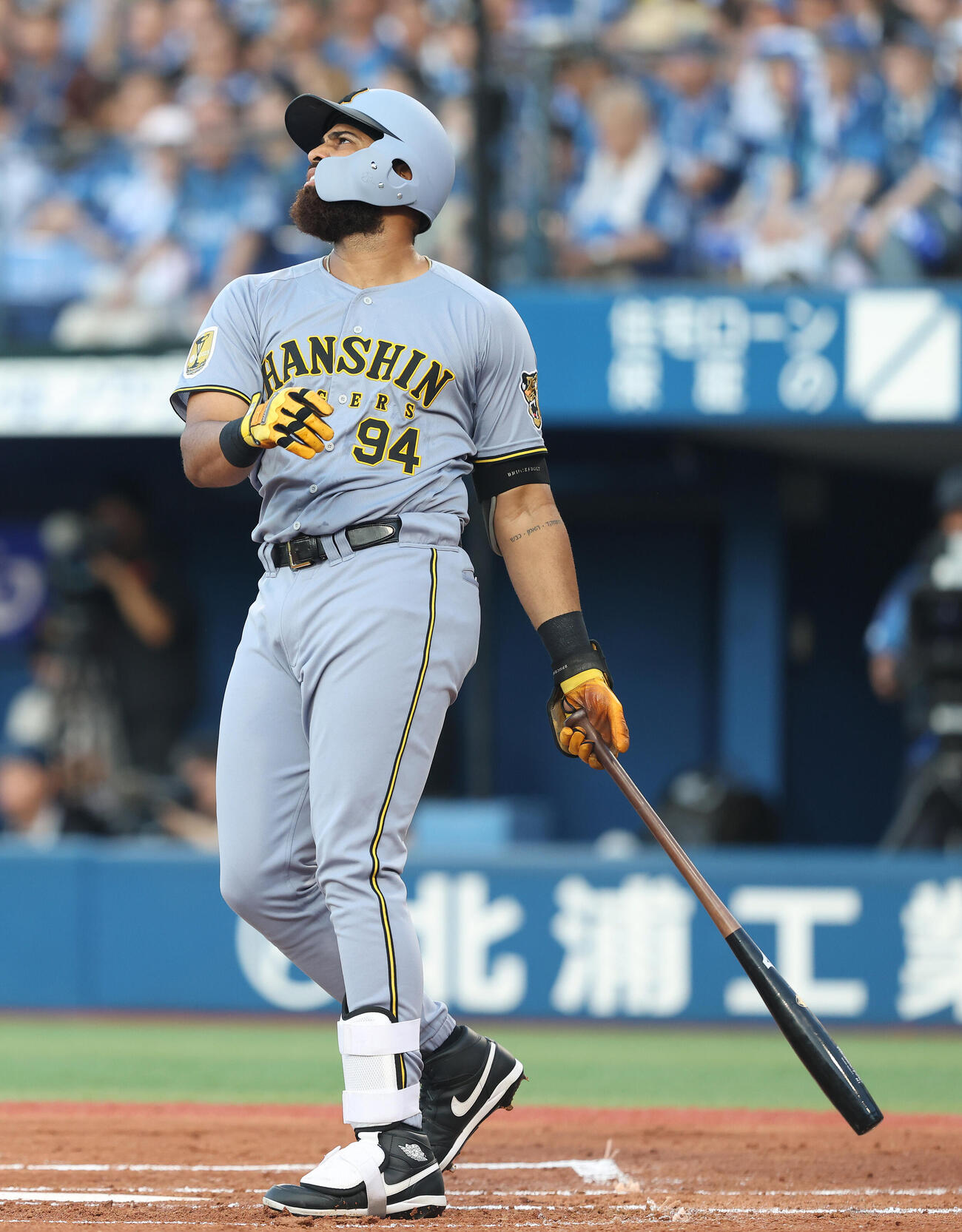 DeNA対阪神　1回表阪神無死二、三塁、2点本塁打を放つガルシア（撮影・河田真司）