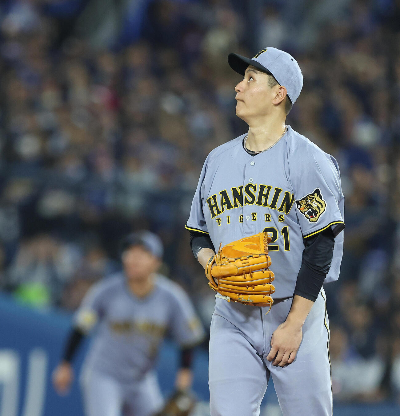 DeNA対阪神　6回裏DeNA無死、牧秀悟にソロ本塁打を浴びる大竹耕太郎（撮影・河田真司）
