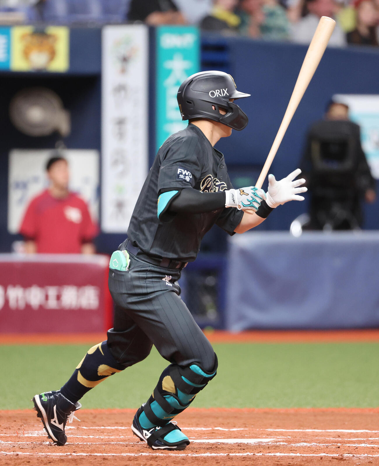 オリックス対楽天　7回裏オリックス無死、西川龍馬は二塁打を放つ（撮影・西尾就之）